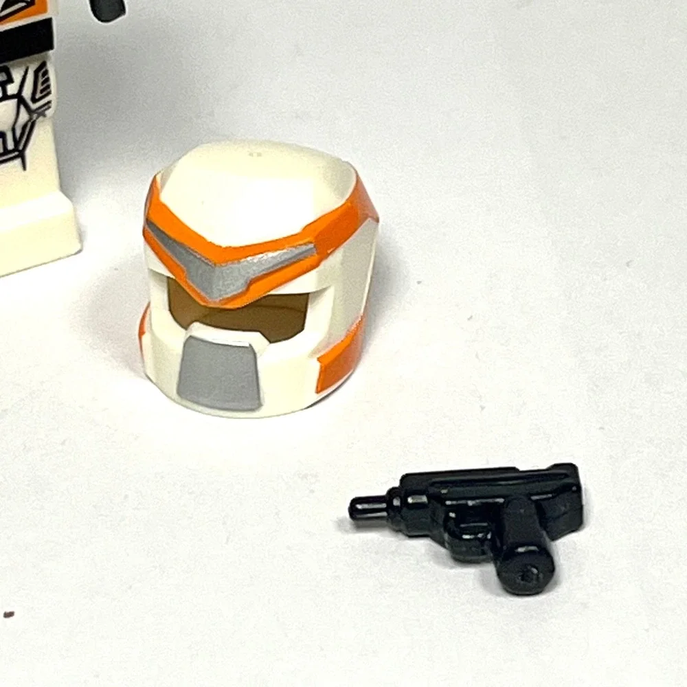 LEGO Battle Mech Minifigure Series 9 CMF col141 Complete with Blaster Gun 71000